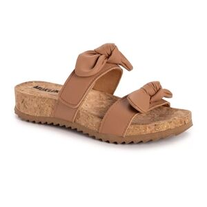Muk Luks Women's Posie Sandal, Tan Nappa, Size 7